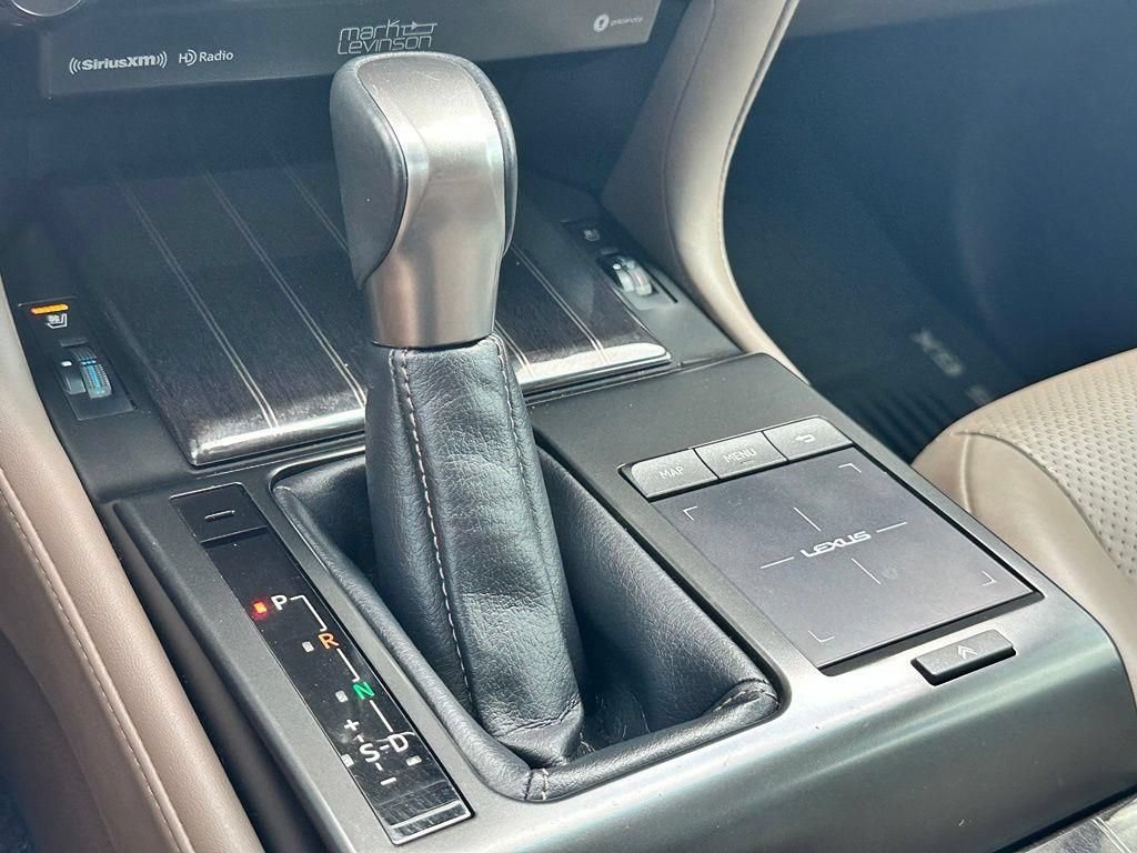 Used 2023 Lexus GX 460 Luxury AWD/4WD image 18