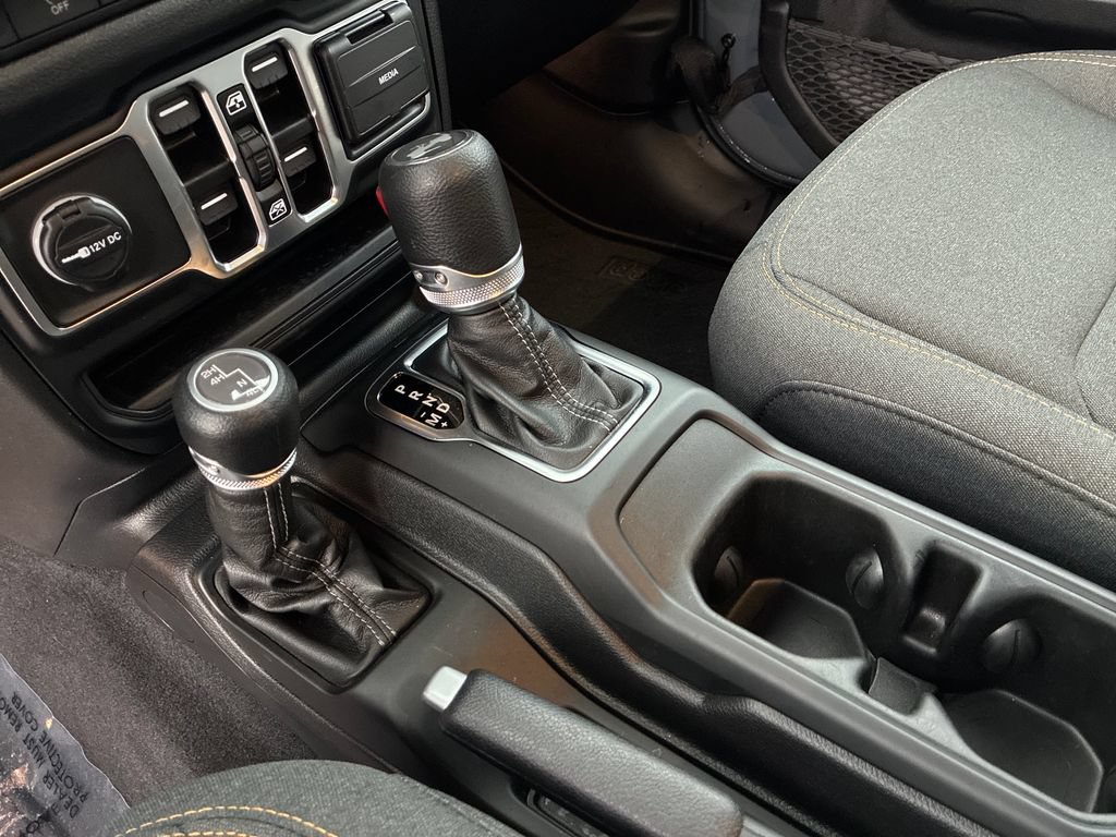 Used 2026 Jeep Wrangler Unlimited Sport AWD/4WD image 26
