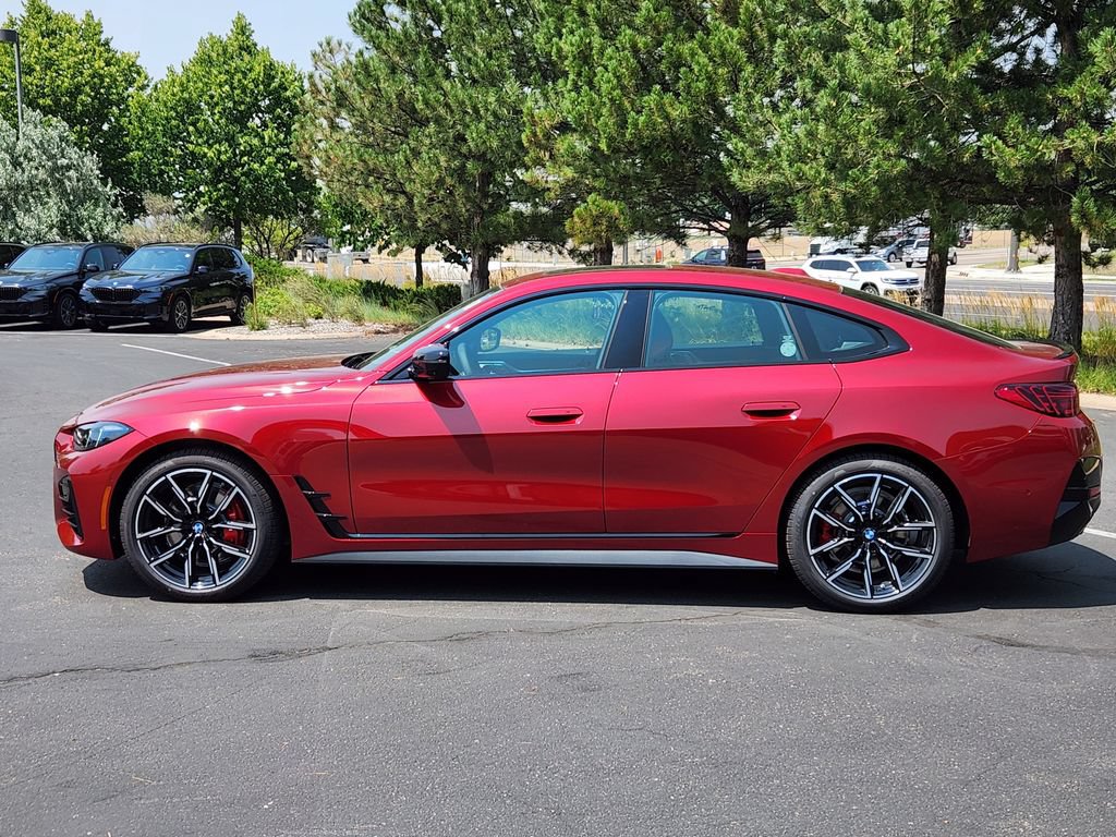 New 2026 BMW 430i xDrive w/ M Sport Package AWD/4WD image 2