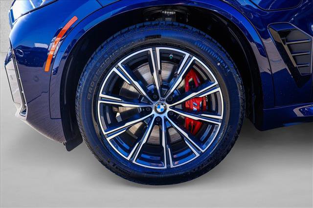 New 2026 BMW X5 xDrive50e image 9