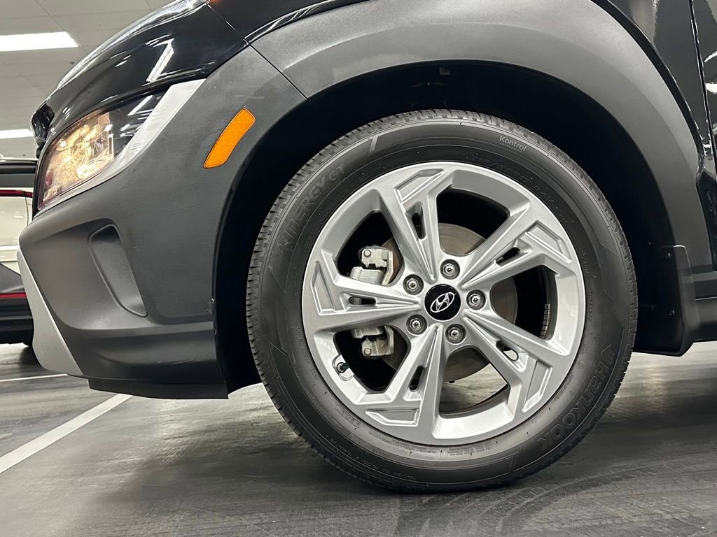 Used 2022 Hyundai Kona SEL w/ Cargo Package image 12