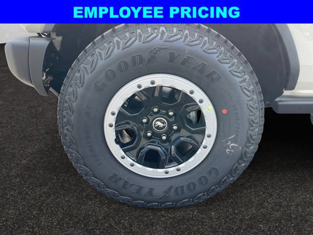 New 2026 Ford Bronco Badlands w/ Sasquatch Package AWD/4WD image 14