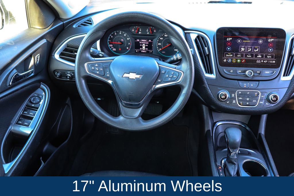 Used 2023 Chevrolet Malibu LT image 20