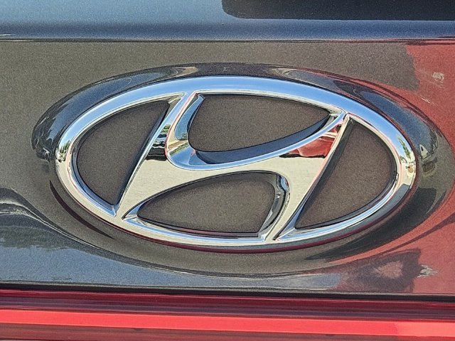 Used 2023 Hyundai Santa Fe Limited AWD/4WD image 41