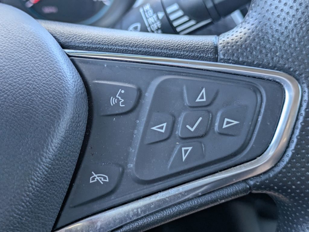 Used 2024 Chevrolet Malibu LT FWD image 25