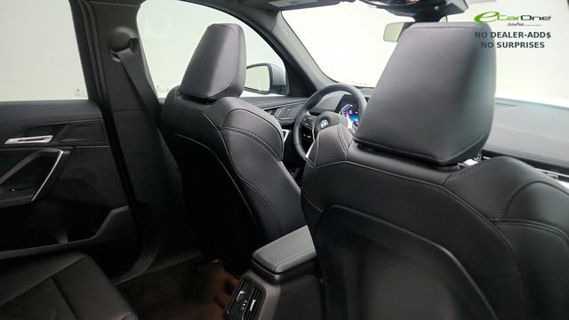 Used 2025 BMW X1 xDrive28i AWD/4WD image 35