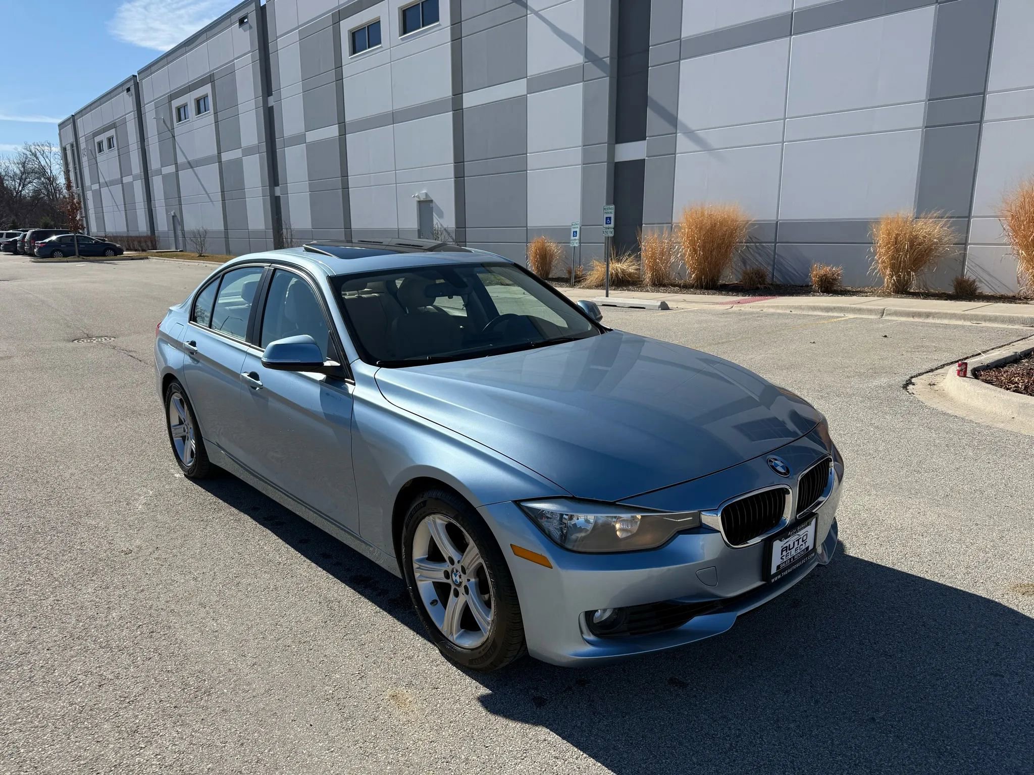 Used 2014 BMW 328i Sedan RWD image 7