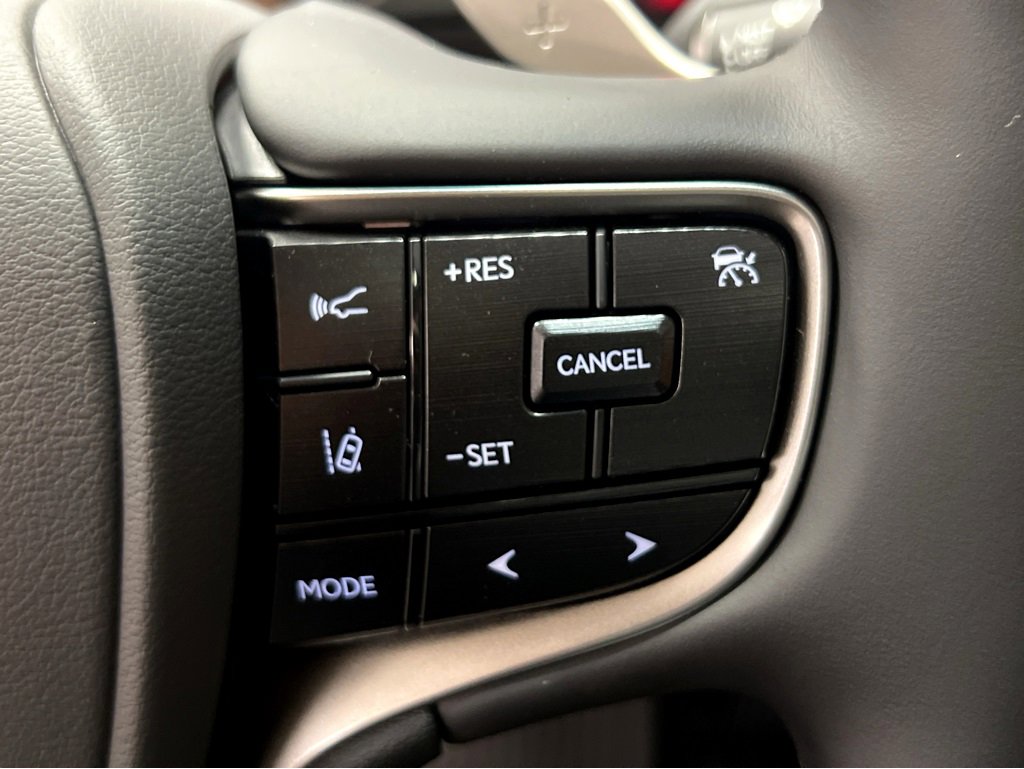 New 2025 Lexus ES 350 w/ Premium Package image 13