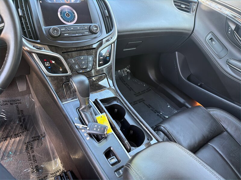 Used 2016 Buick LaCrosse Leather FWD image 30