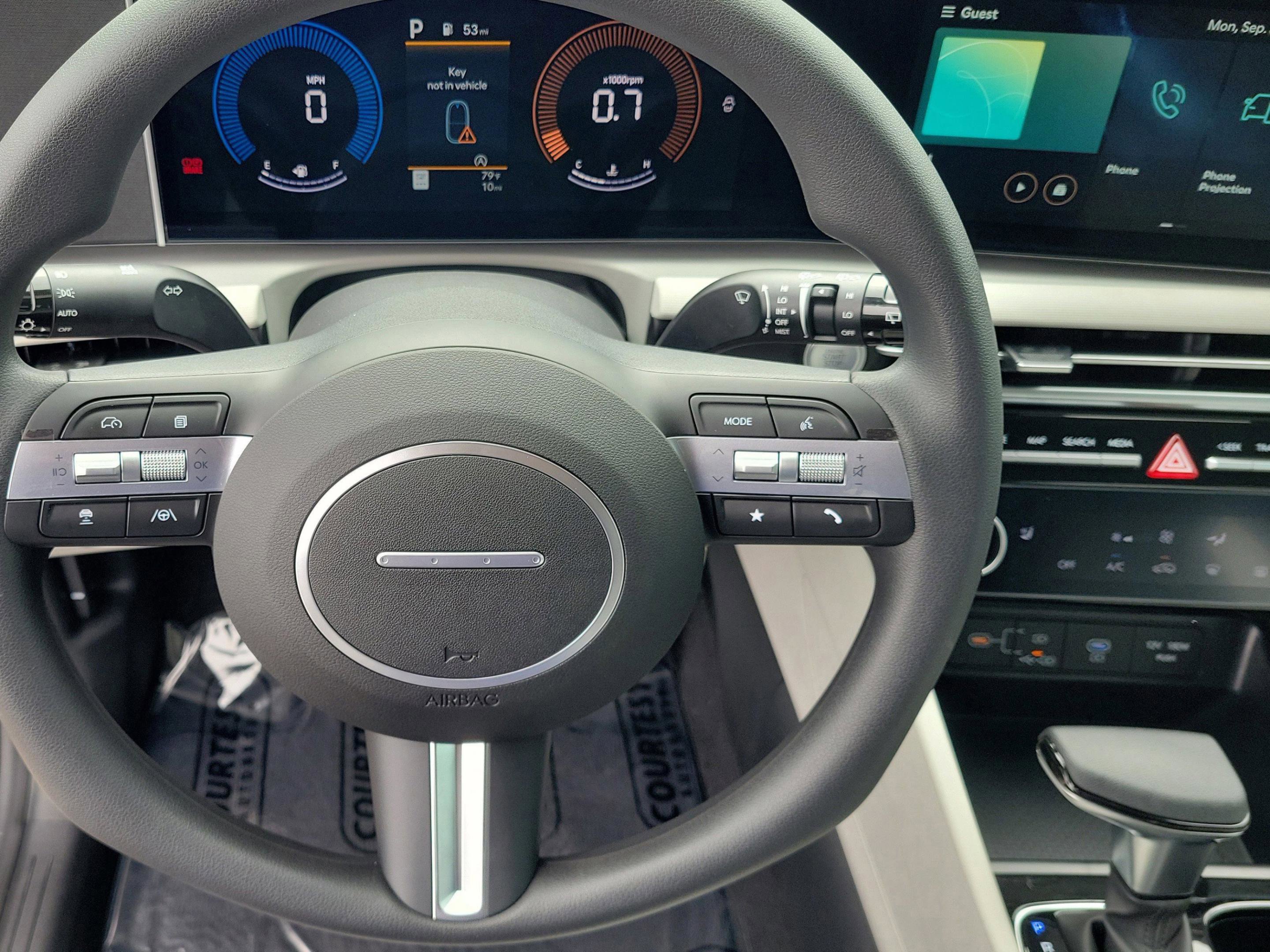 New 2026 Hyundai Tucson SEL image 24