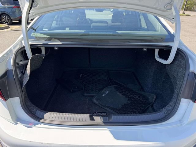 Used 2023 Volkswagen Jetta S image 11