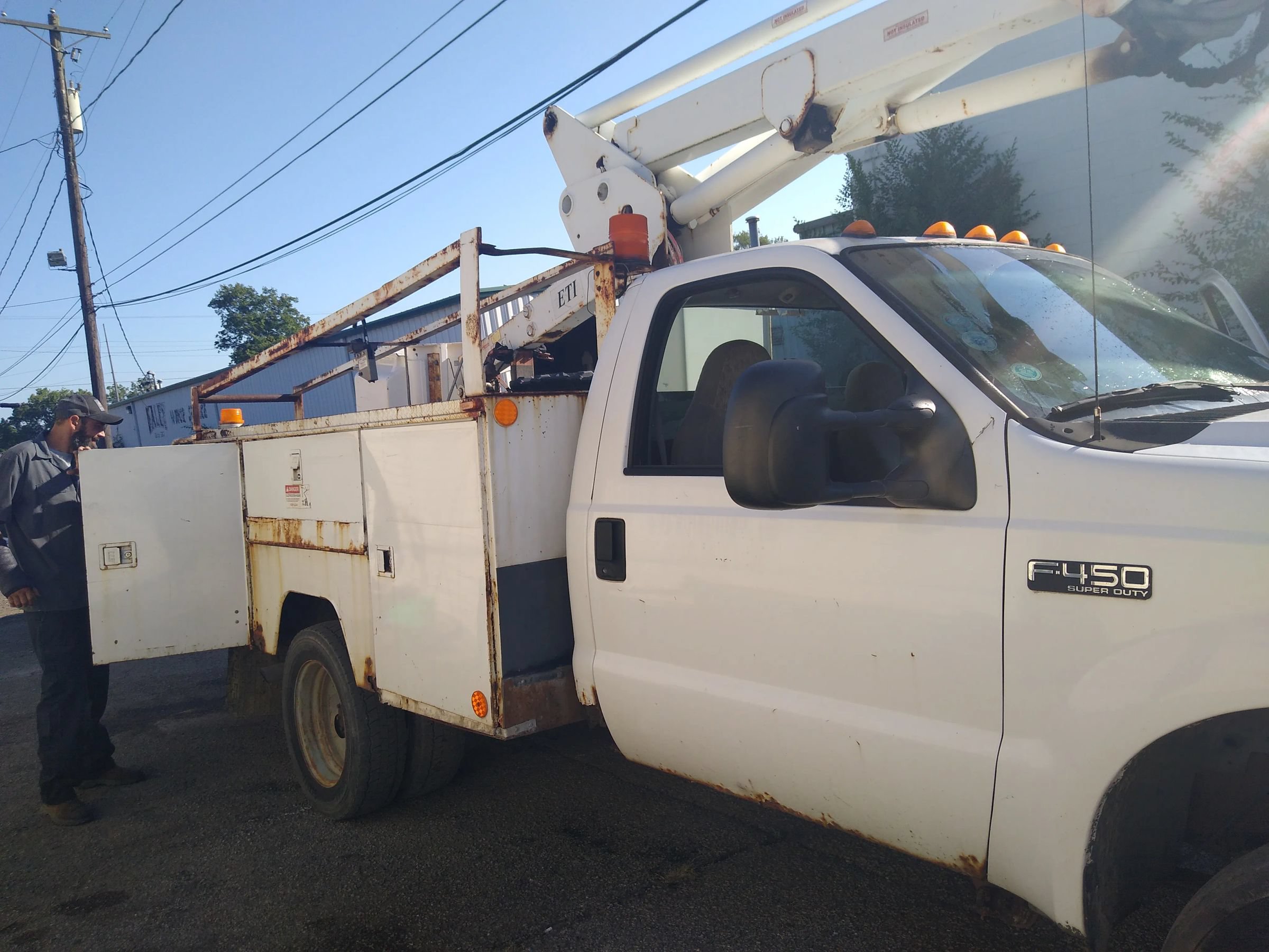 Used 2004 Ford F450 XLT RWD image 11