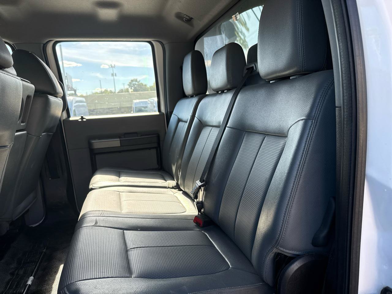 Used 2018 Ford F650 2WD Crew Cab Super Duty image 17
