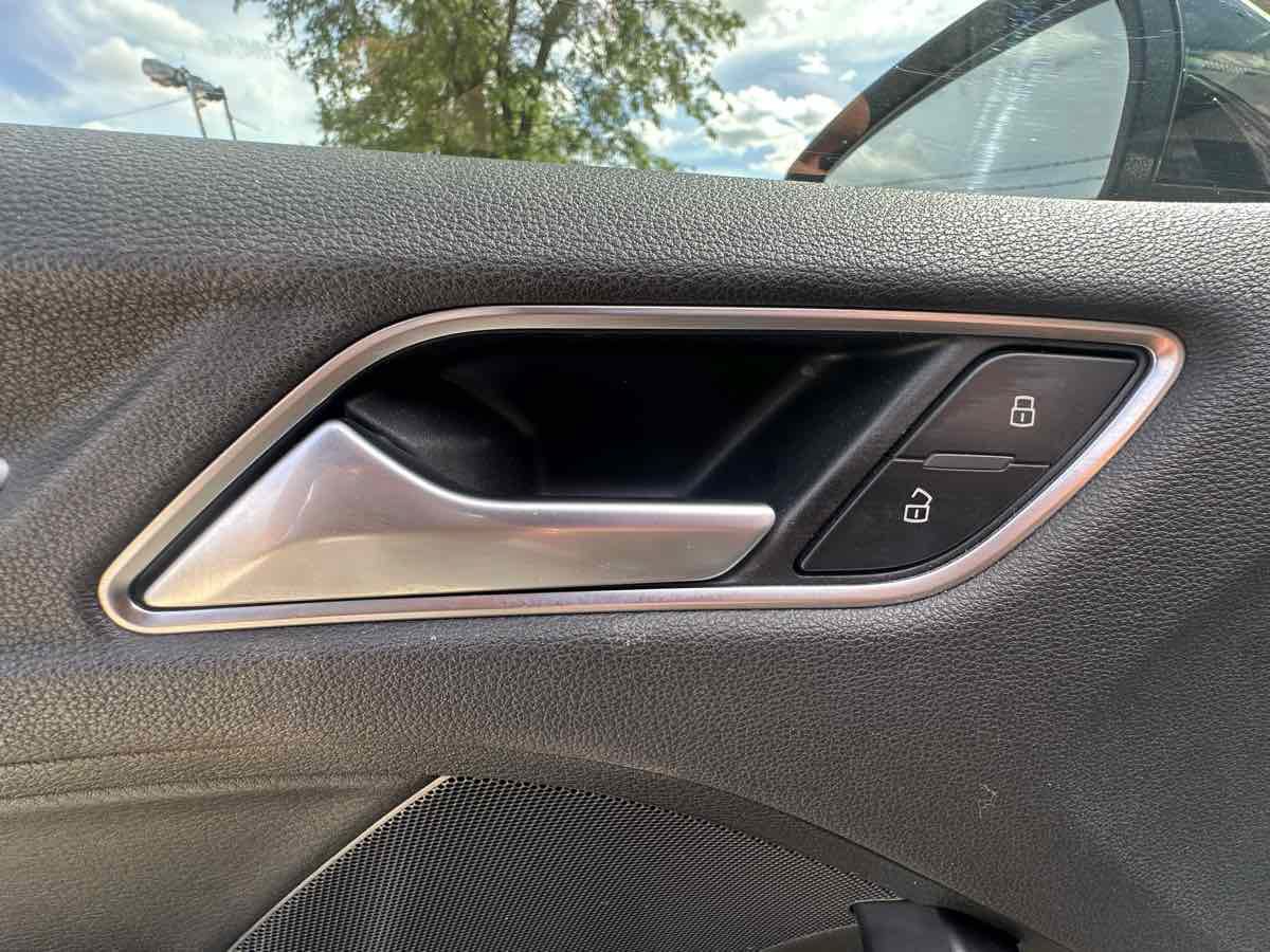 Used 2016 Audi A3 1.8T Premium FWD image 27