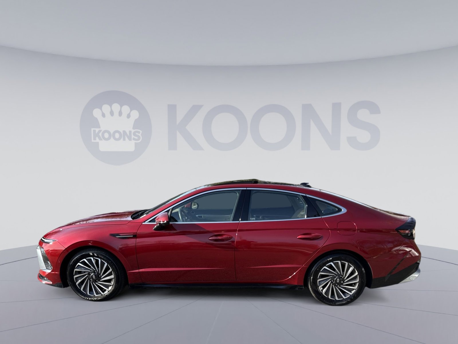 Certified 2025 Hyundai Sonata Limited image 2