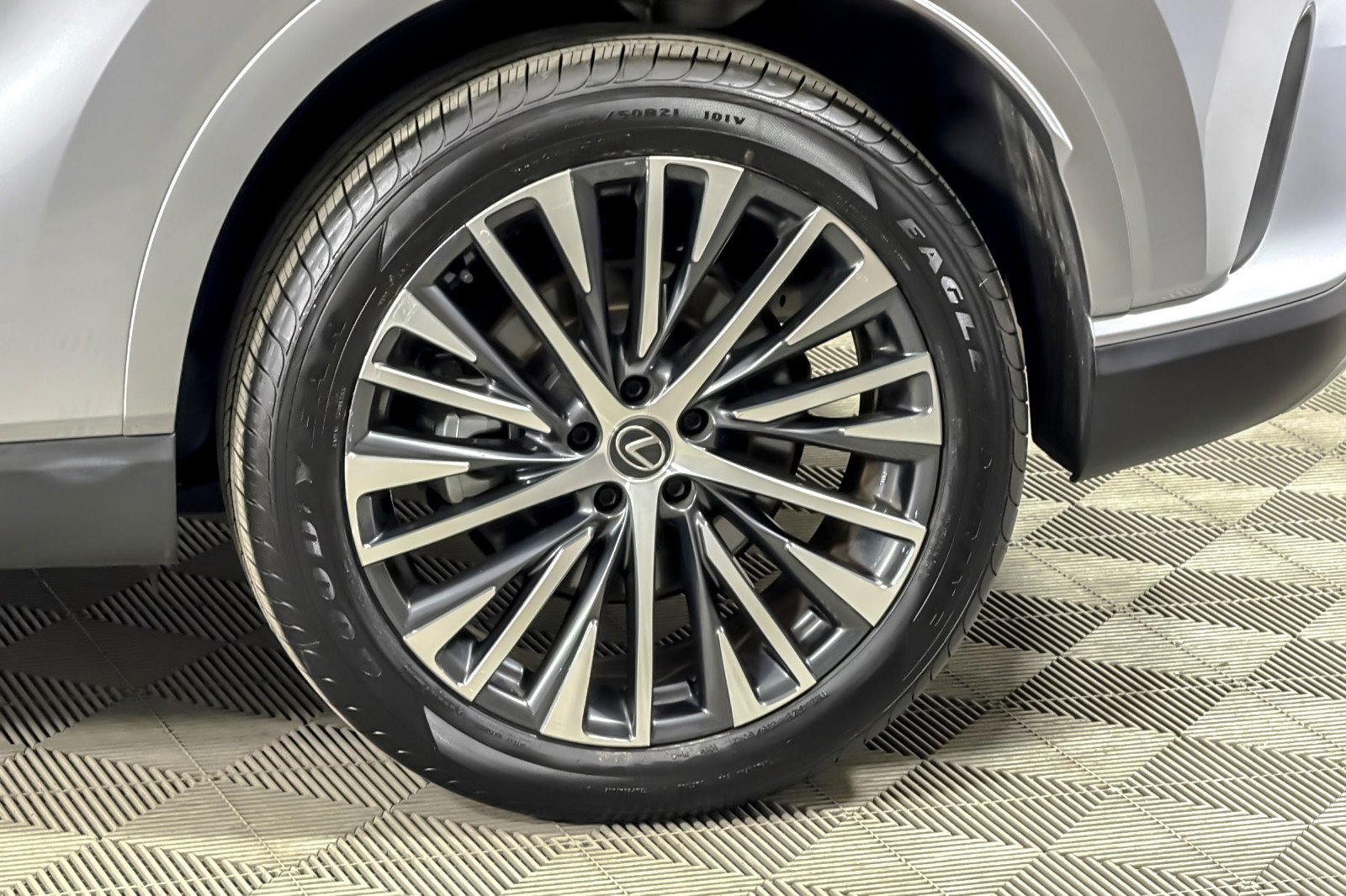 Used 2023 Lexus RX 350 Premium Plus w/ Cold Area Package FWD image 25