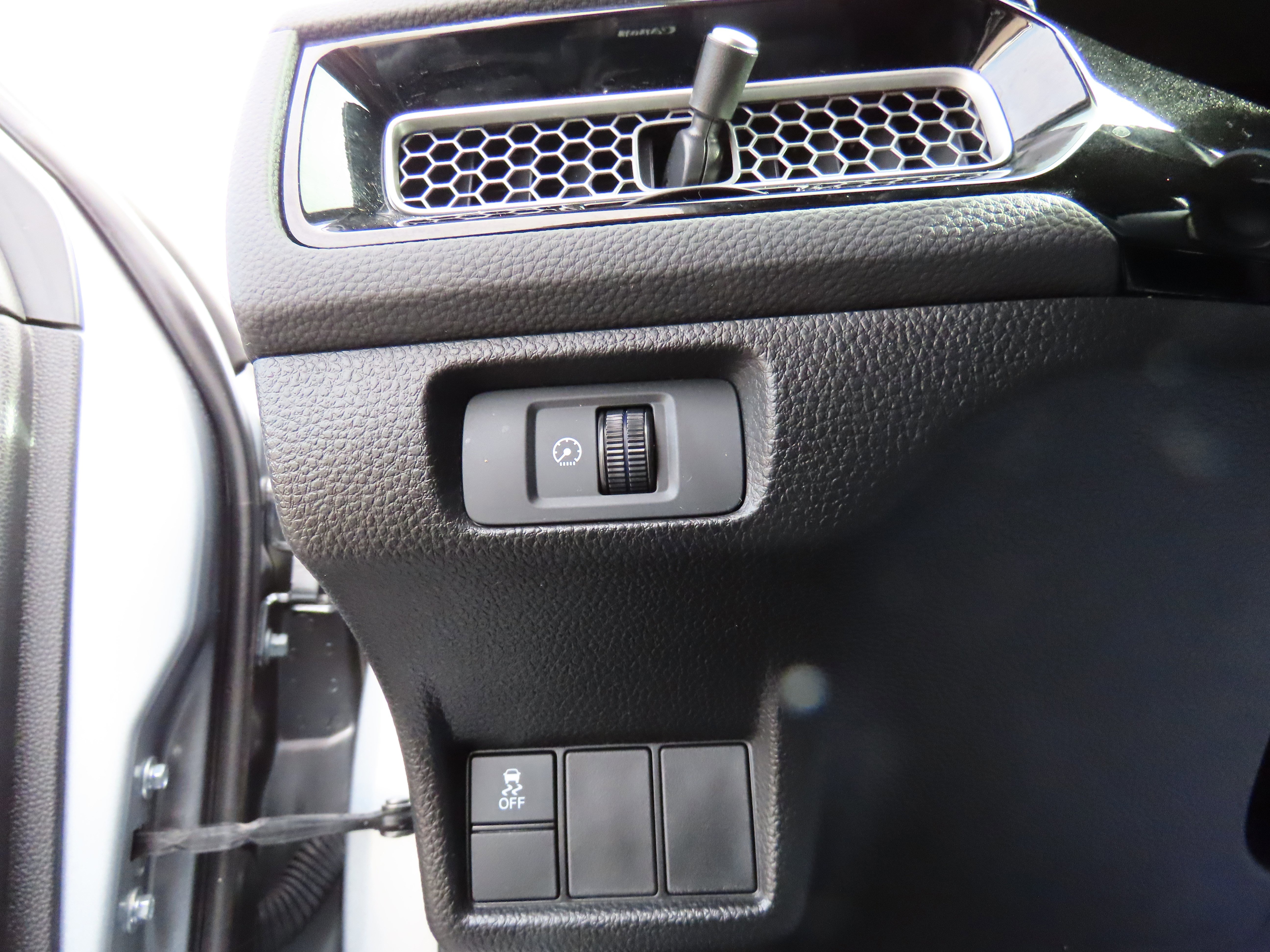 Used 2025 Honda Civic Sport image 35