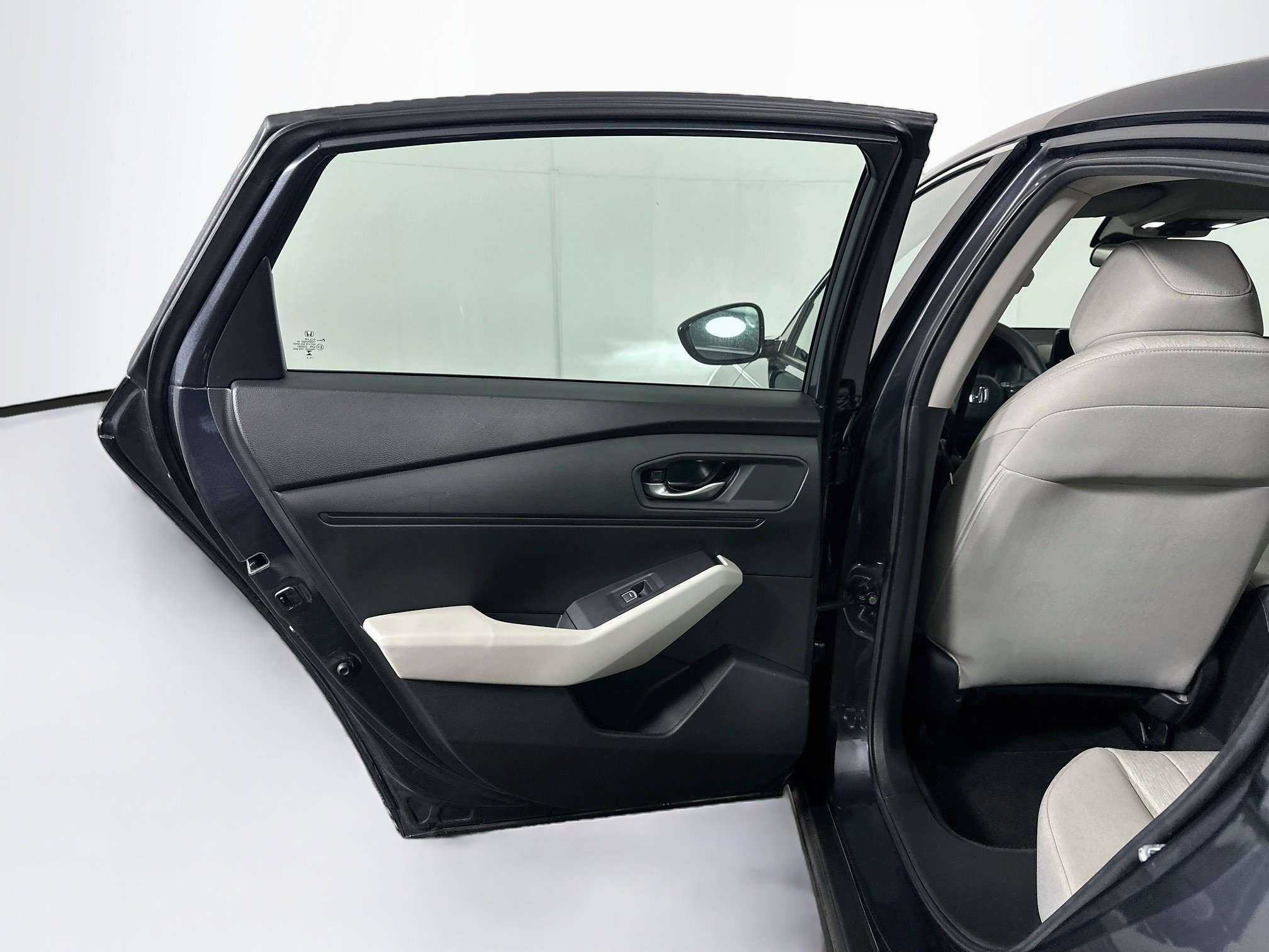 Used 2025 Honda Accord LX image 24