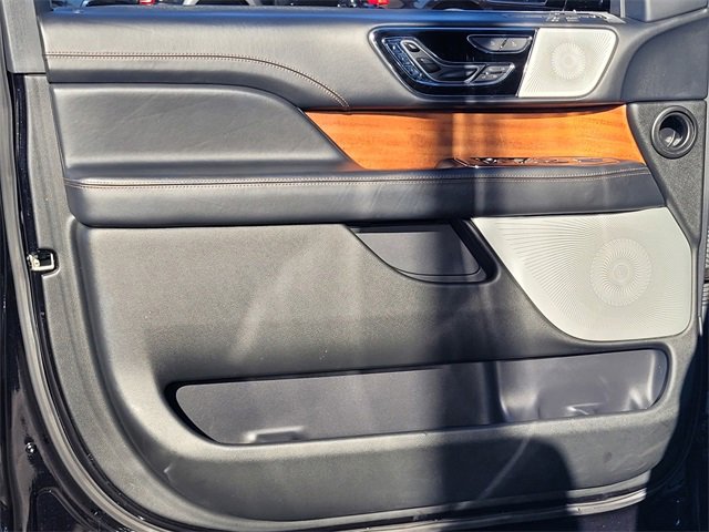 Certified 2022 Lincoln Navigator L Black Label image 20