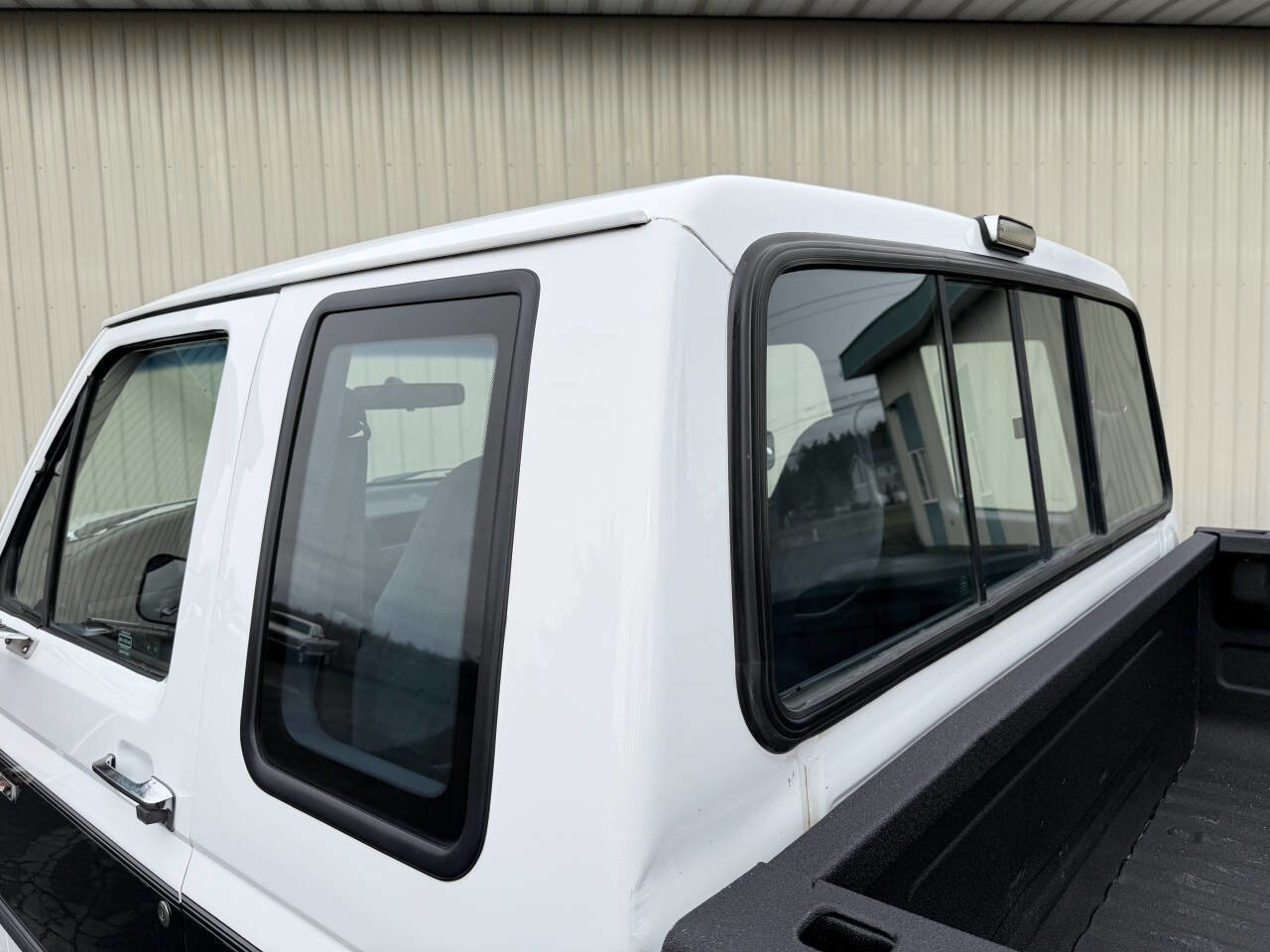 Used 1993 Ford F250 XLT image 74