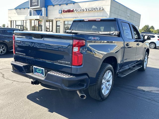 Certified 2020 Chevrolet Silverado 1500 Custom w/ Custom Value Package AWD/4WD image 7