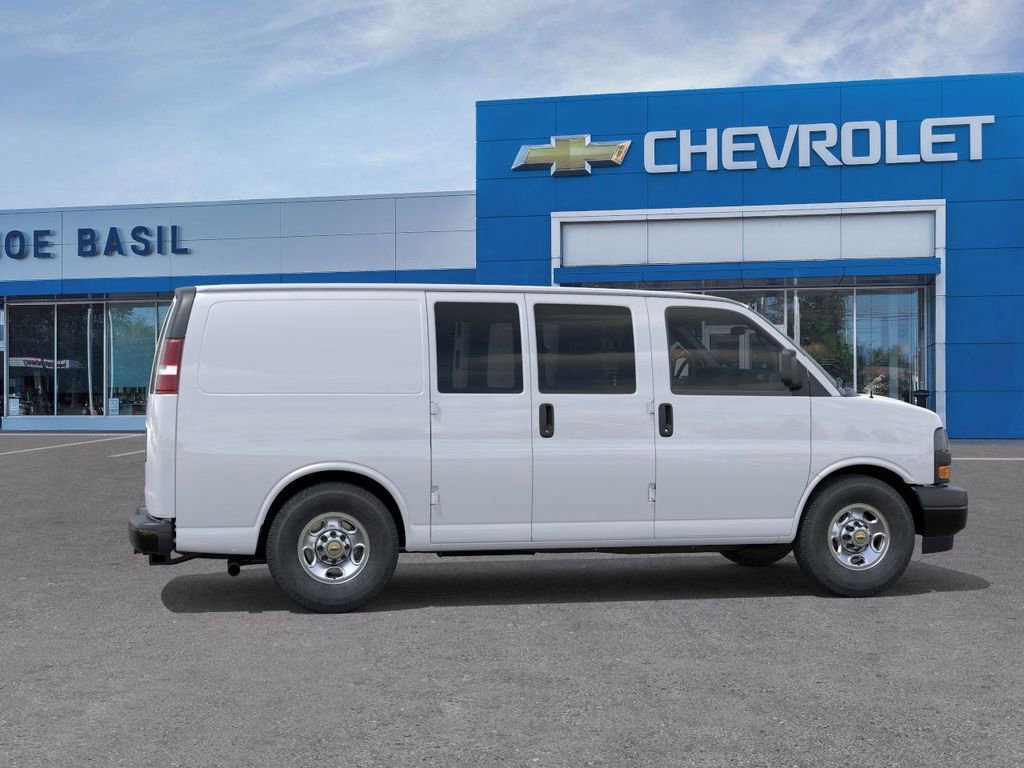 New 2025 Chevrolet Express 3500 w/ Driver Convenience Package RWD image 5