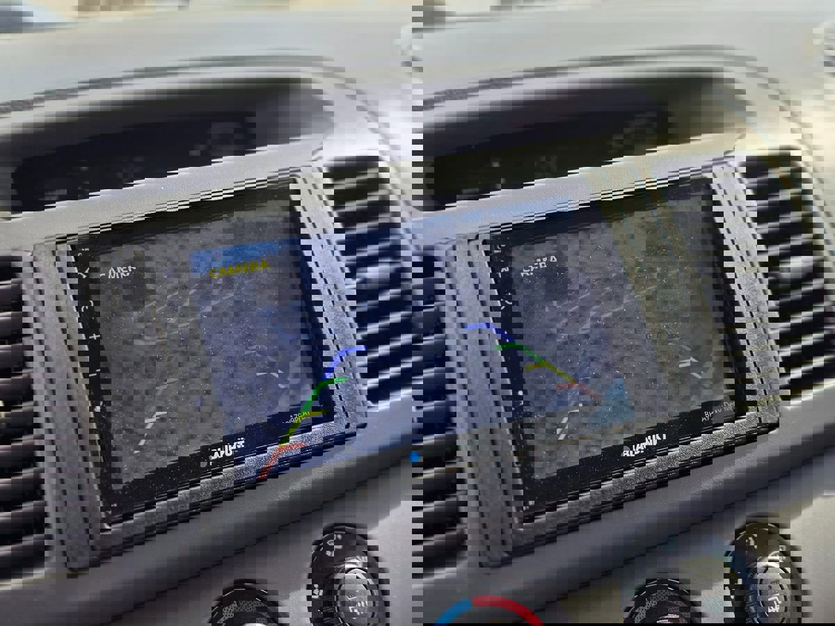 Used 2004 Toyota Camry LE image 25