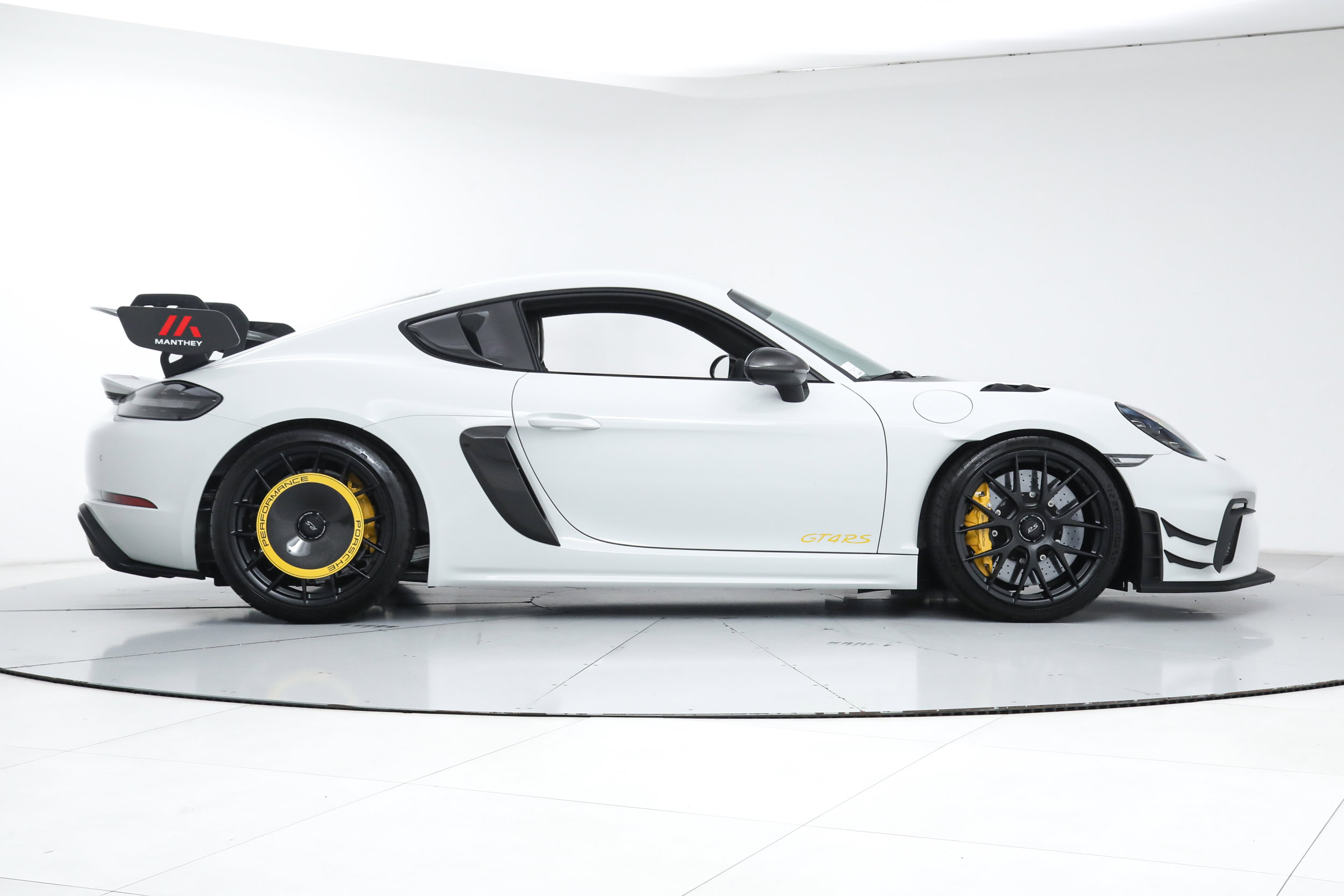 Used 2025 Porsche 718 Cayman GT4 RS RWD image 6