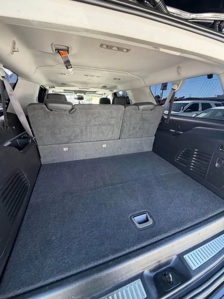 Used 2015 Cadillac Escalade ESV Luxury RWD image 10