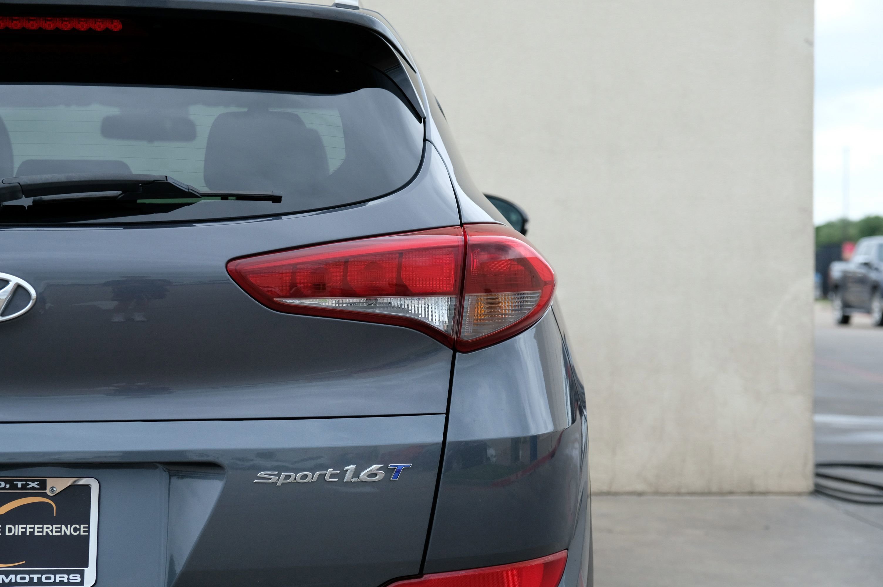 Used 2017 Hyundai Tucson Sport FWD image 50