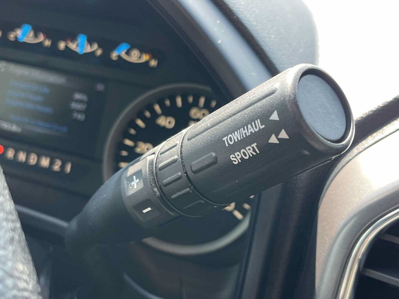 Used 2016 Ford F150 XLT w/ Equipment Group 302A Luxury AWD/4WD image 21