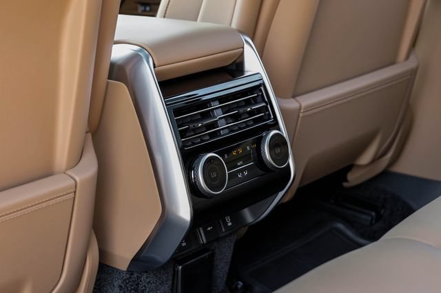 New 2026 Land Rover Range Rover SE AWD/4WD image 45