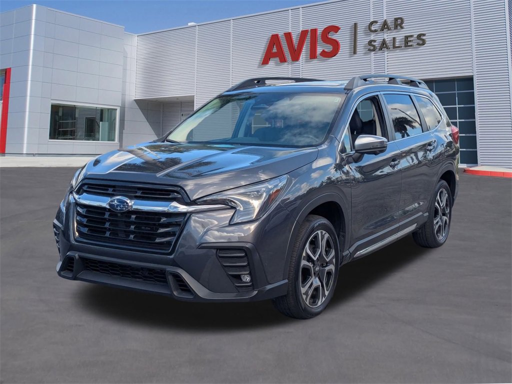 Used 2023 Subaru Ascent Limited w/ Technology Package