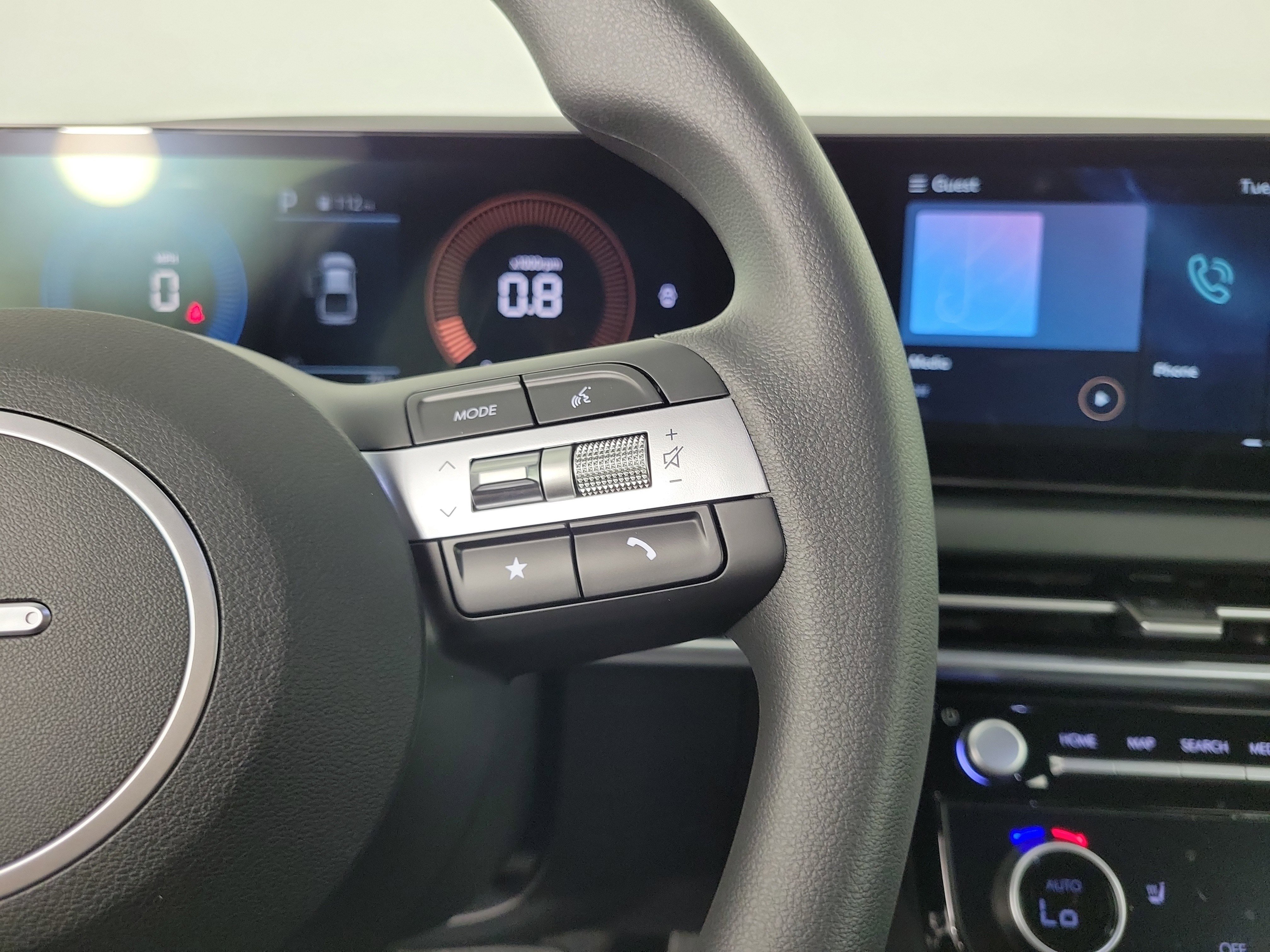 New 2025 Hyundai Santa Cruz SEL image 21