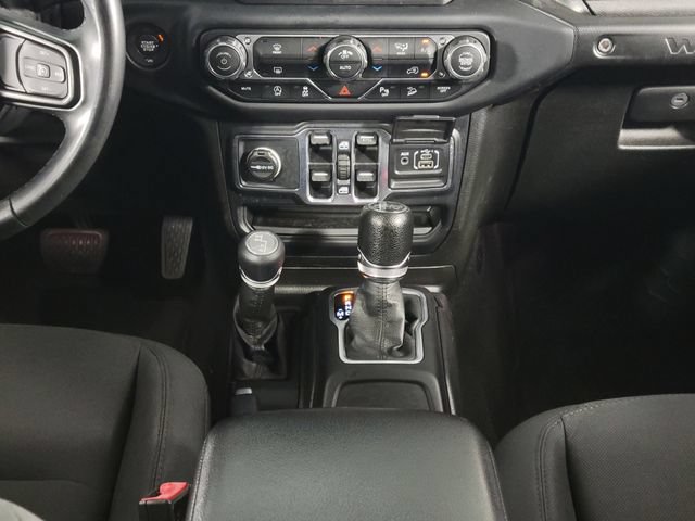 Used 2018 Jeep Wrangler Unlimited Sport S AWD/4WD image 24