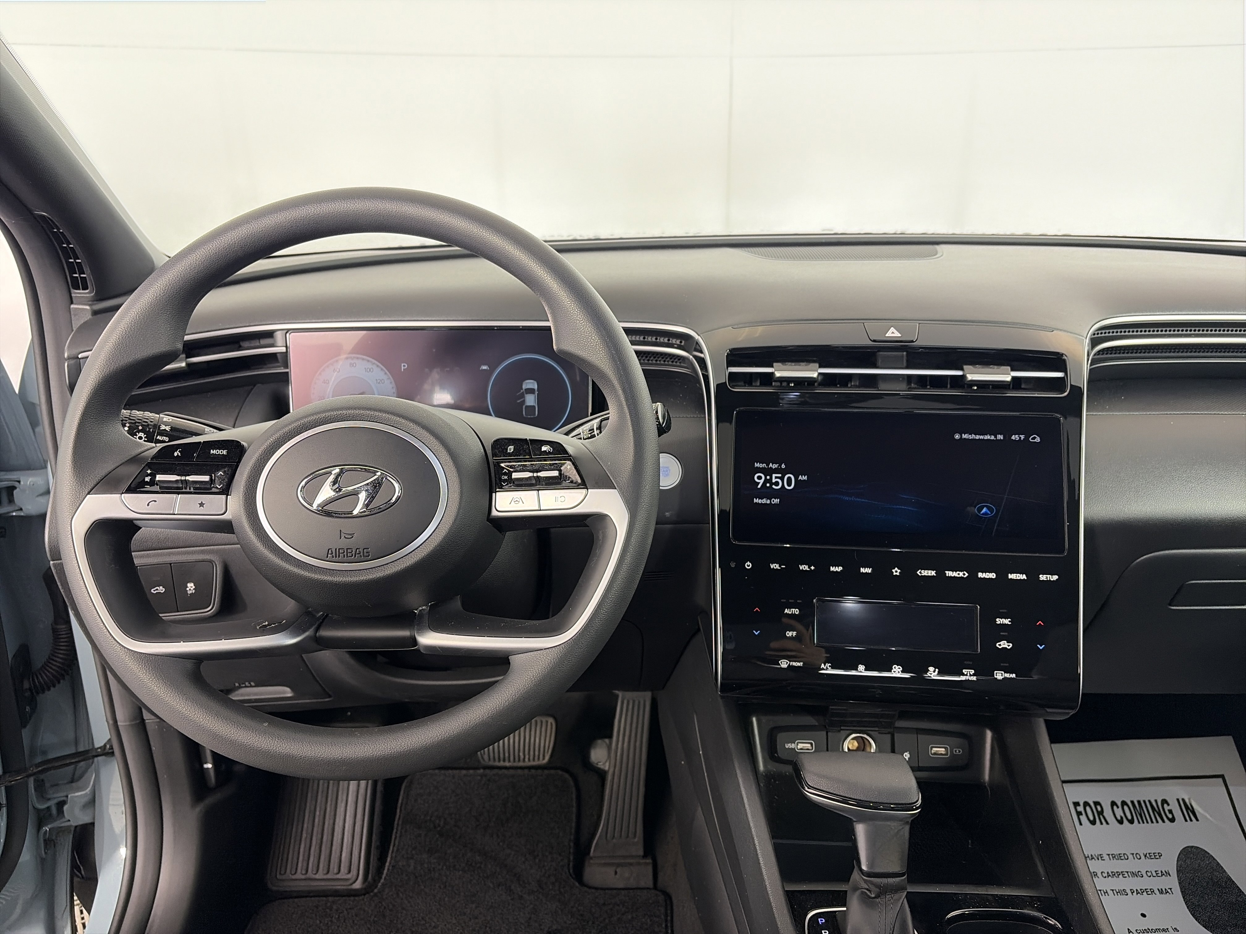 Used 2024 Hyundai Santa Cruz SEL w/ Activity Package image 3