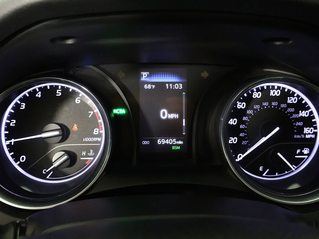 Used 2020 Toyota Camry LE w/ Convenience Package image 38