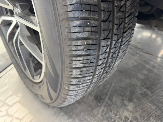 Used 2024 Mercedes-Benz G 550 image 11