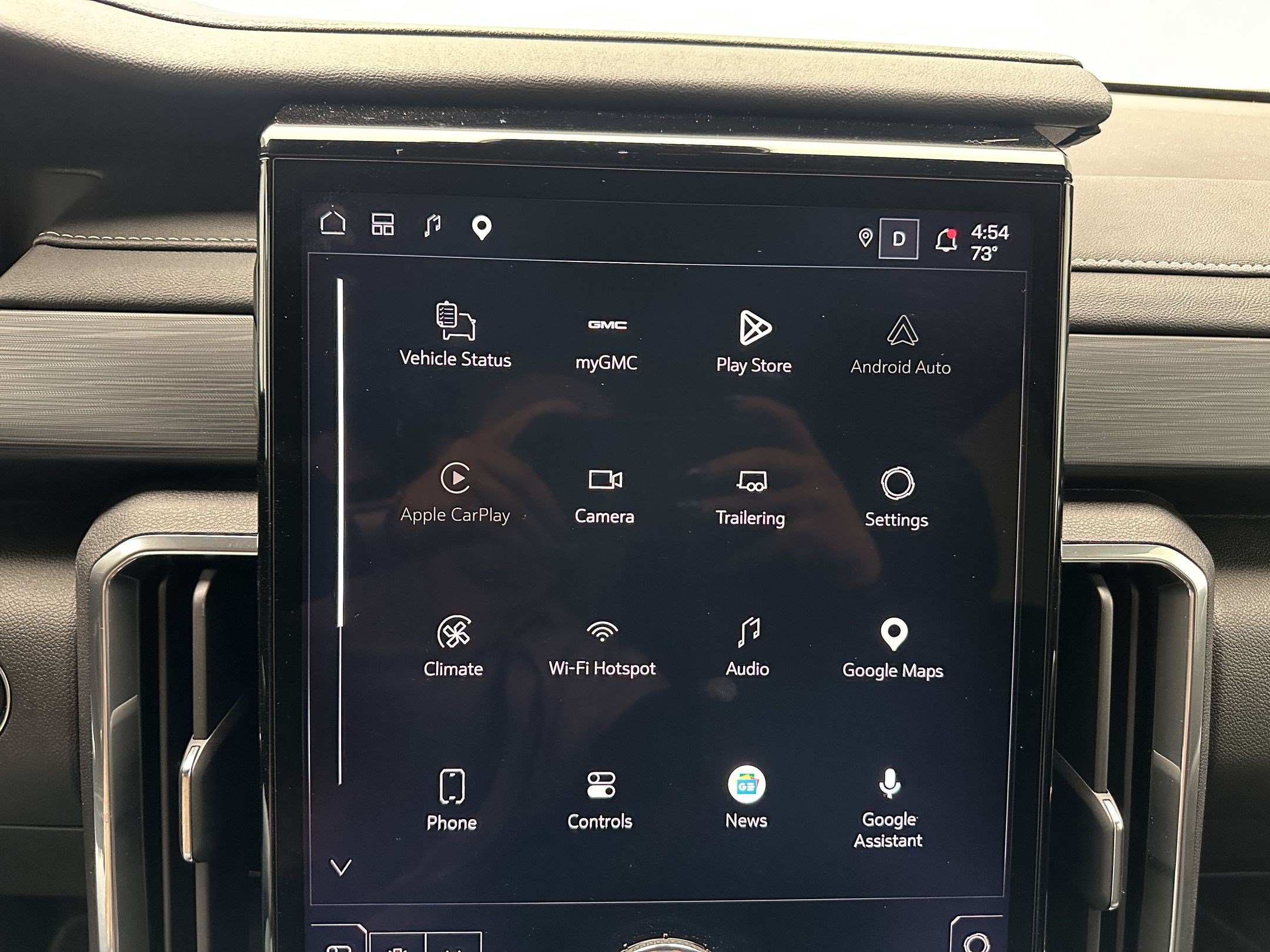 Certified 2026 GMC Acadia Elevation AWD/4WD image 22