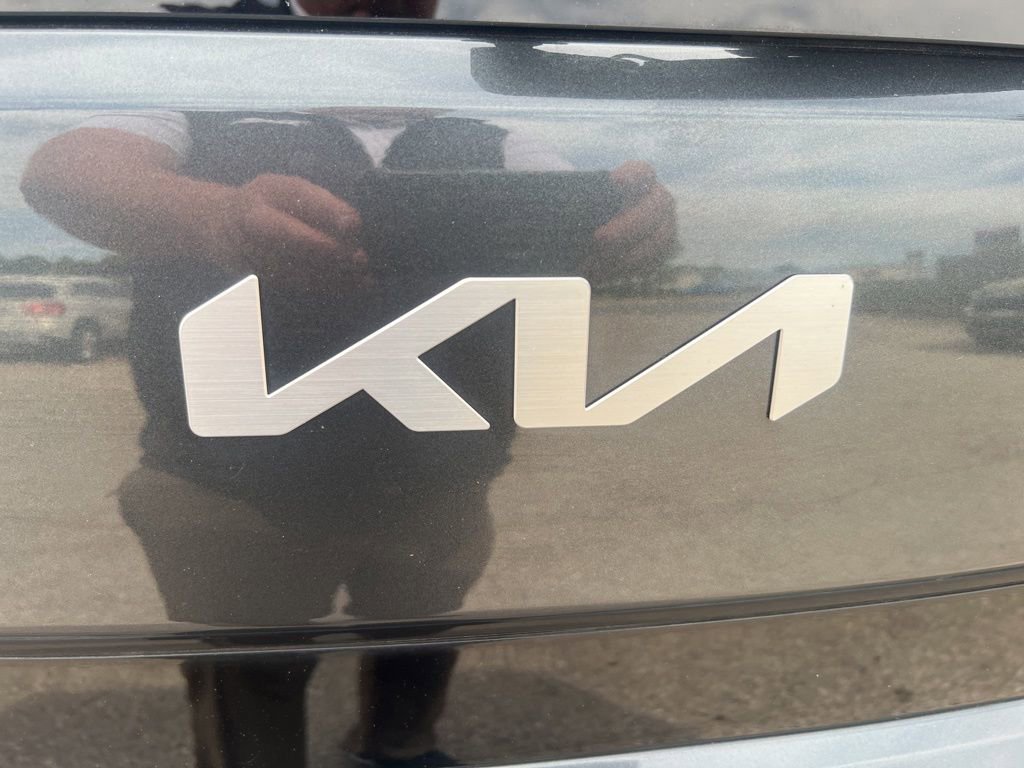 Certified 2022 Kia Soul LX w/ Technology Package FWD image 33