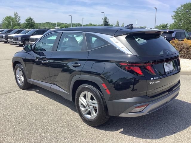 Certified 2025 Hyundai Tucson SE FWD image 7