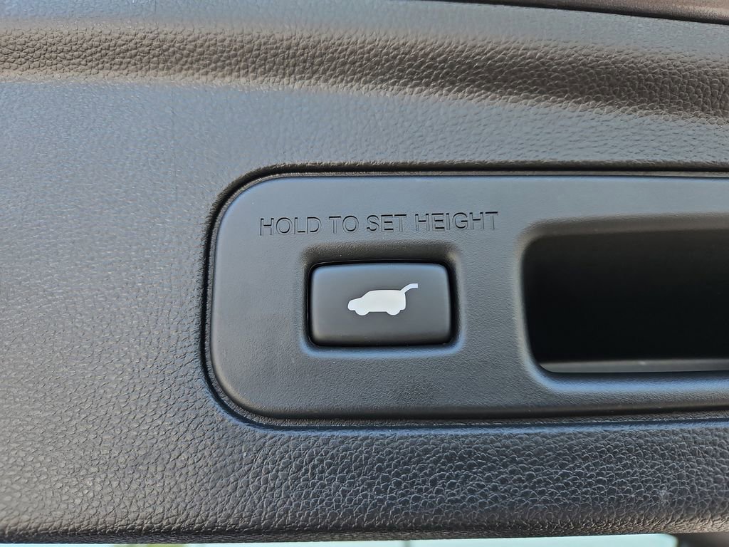 Certified 2024 Acura MDX A-Spec AWD/4WD image 9