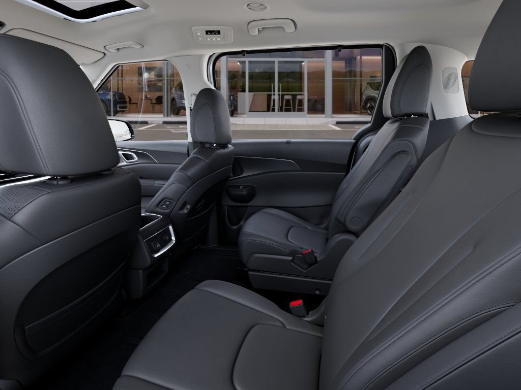 New 2027 Kia Carnival SX FWD image 18