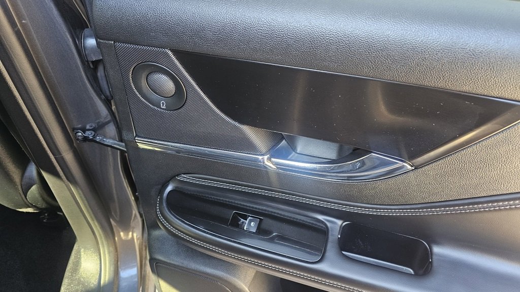 Used 2021 Lincoln Corsair Reserve w/ Elements Package image 11