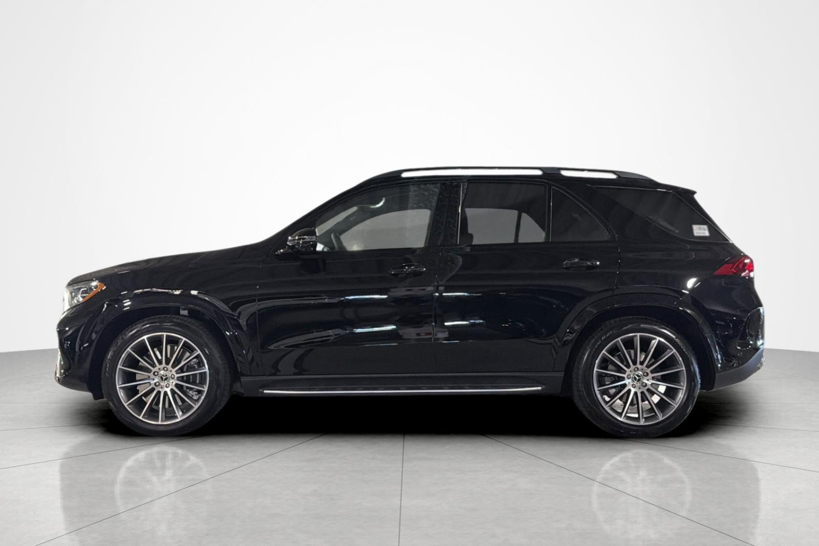 New 2027 Mercedes-Benz GLE 450 4MATIC image 2