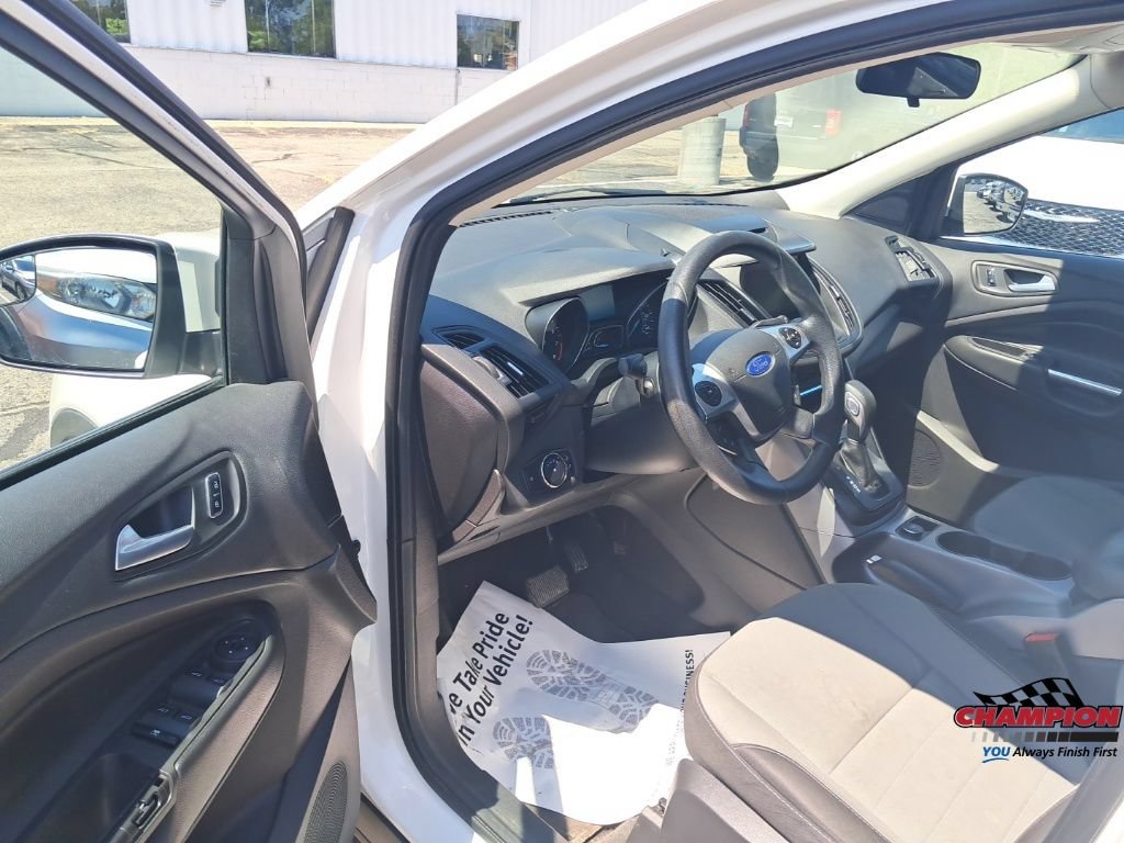 Used 2014 Ford Escape SE w/ Equipment Group 201A AWD/4WD image 12