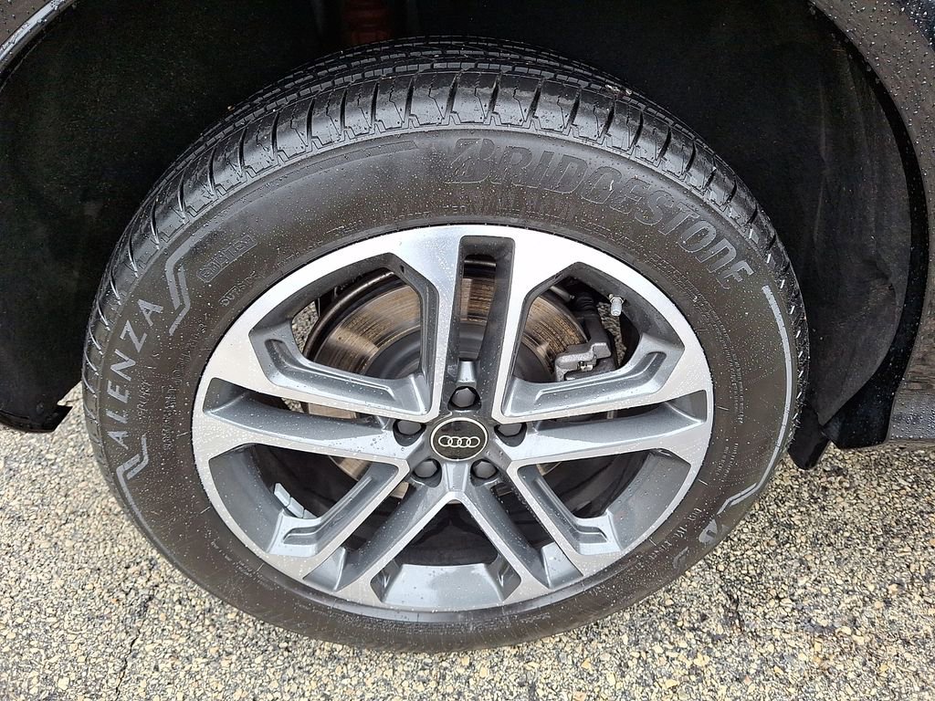 Used 2025 Audi Q5 Premium Plus w/ Premium Plus image 8