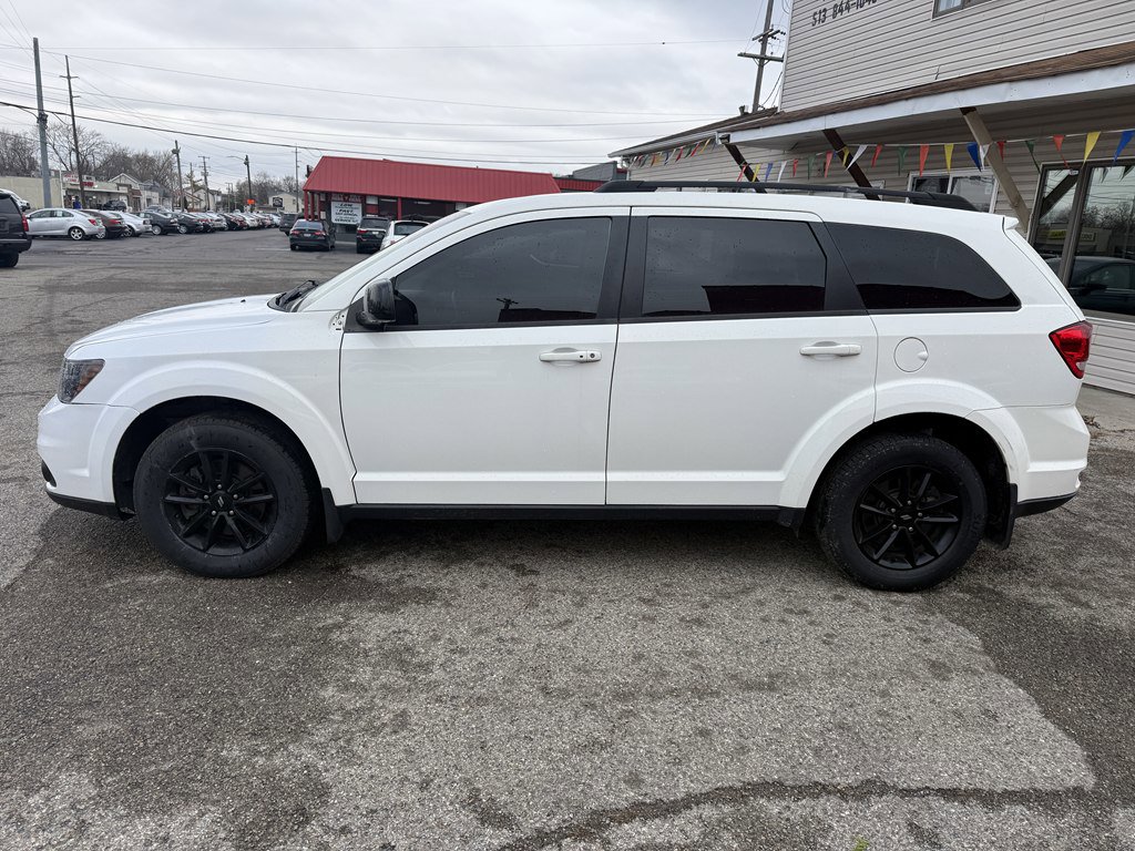 Used 2019 Dodge Journey SE w/ Connectivity Group image 3