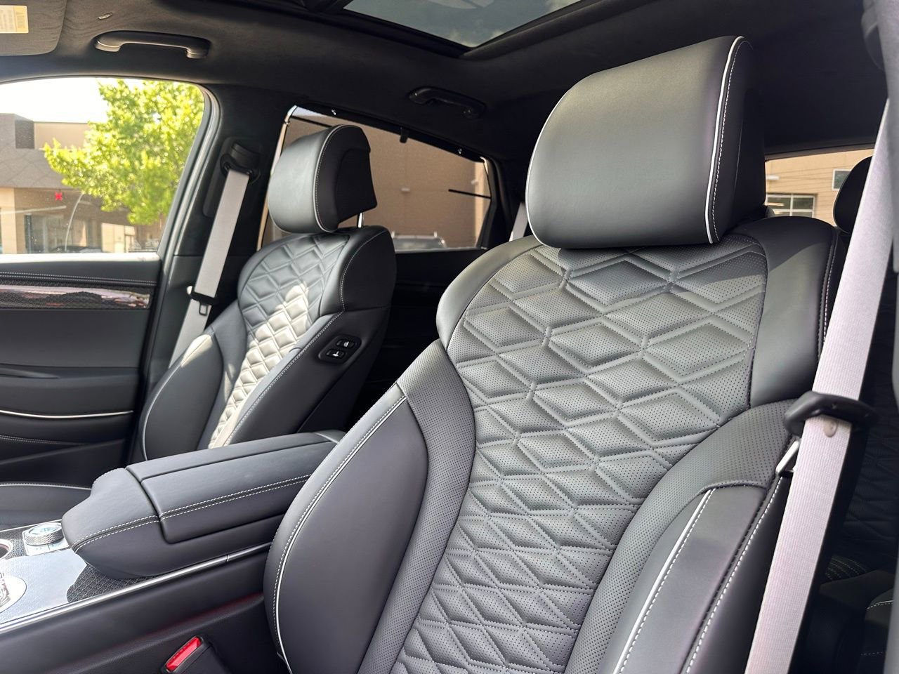 Used 2026 Genesis GV80 3.5T e-SC image 26