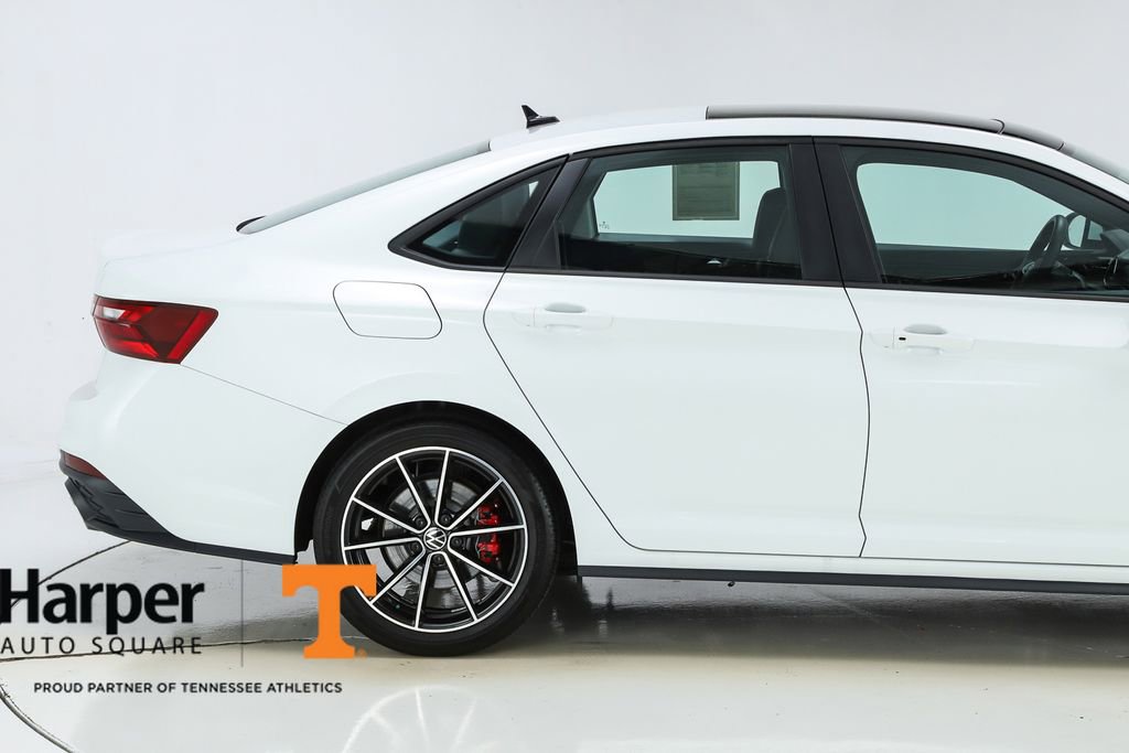Used 2025 Volkswagen Jetta GLI Autobahn FWD image 48